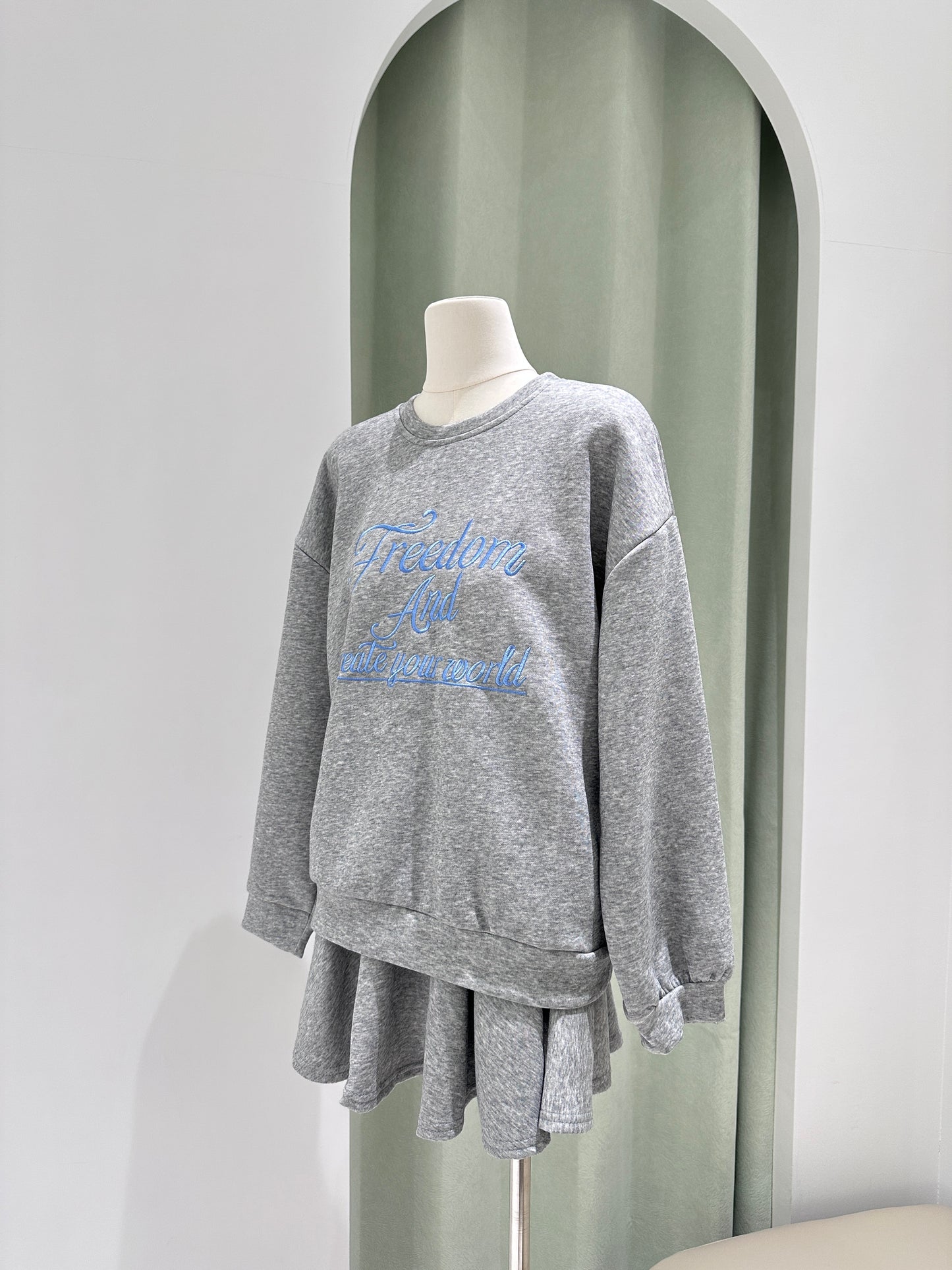 1294｜韩系圆领撞色字母刺绣套装