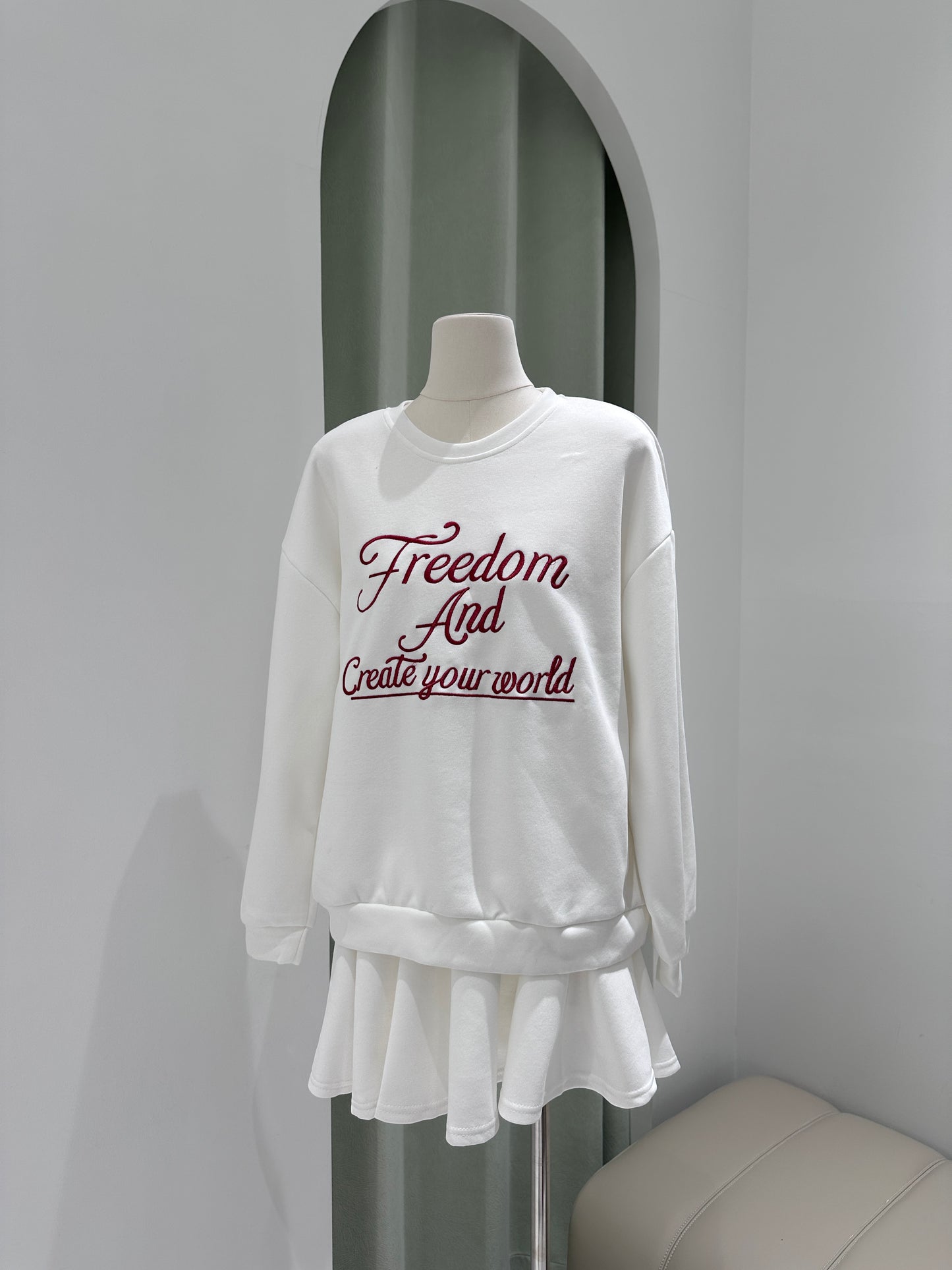 1294｜韩系圆领撞色字母刺绣套装