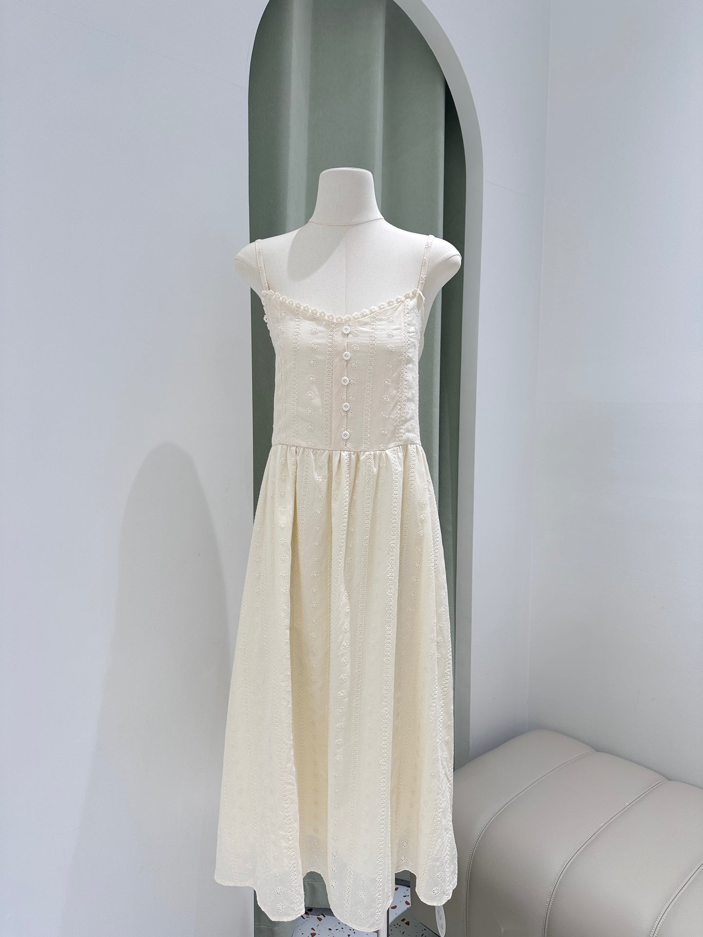 1369｜法式吊带连身裙