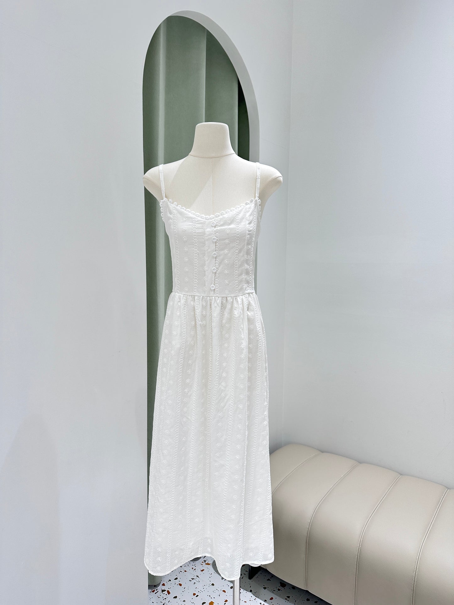 1369｜法式吊带连身裙