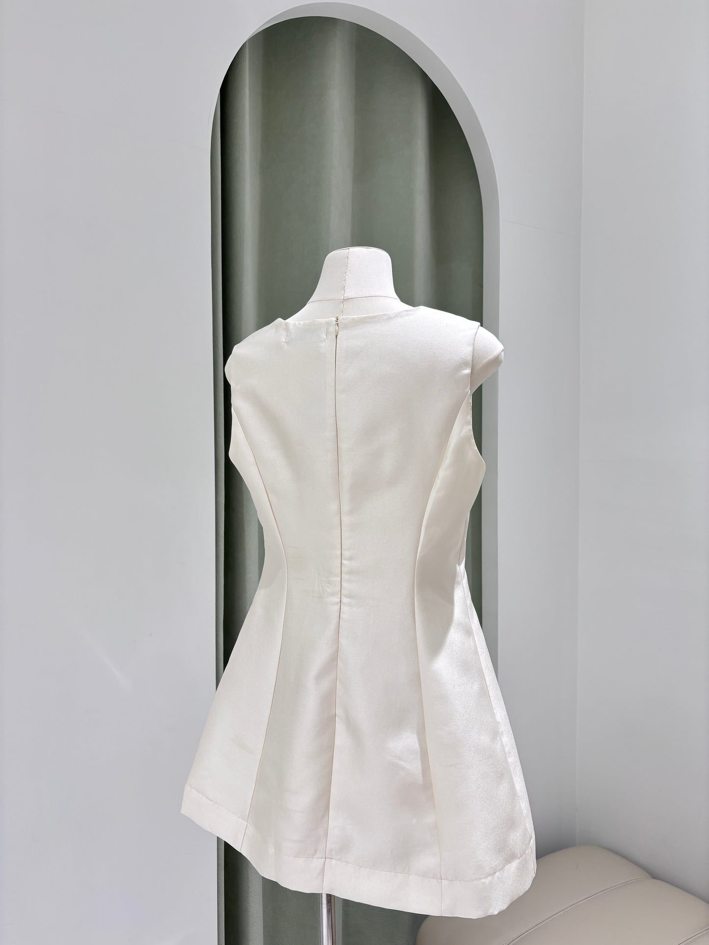 1169｜千金感滑面连身裙