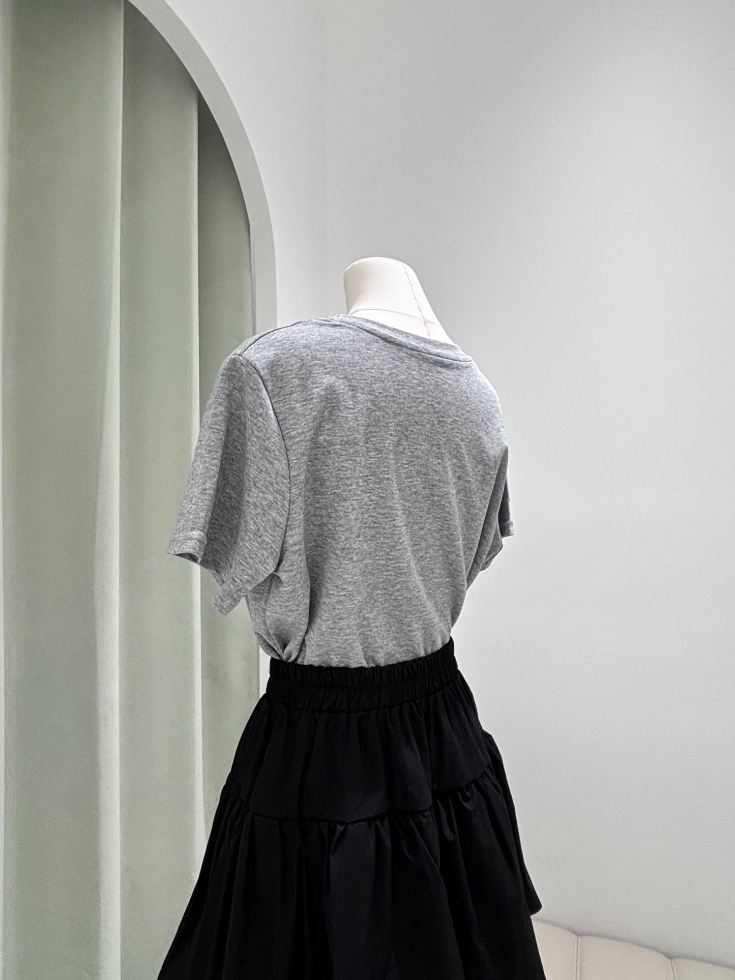 1258｜浮绣字体上衣